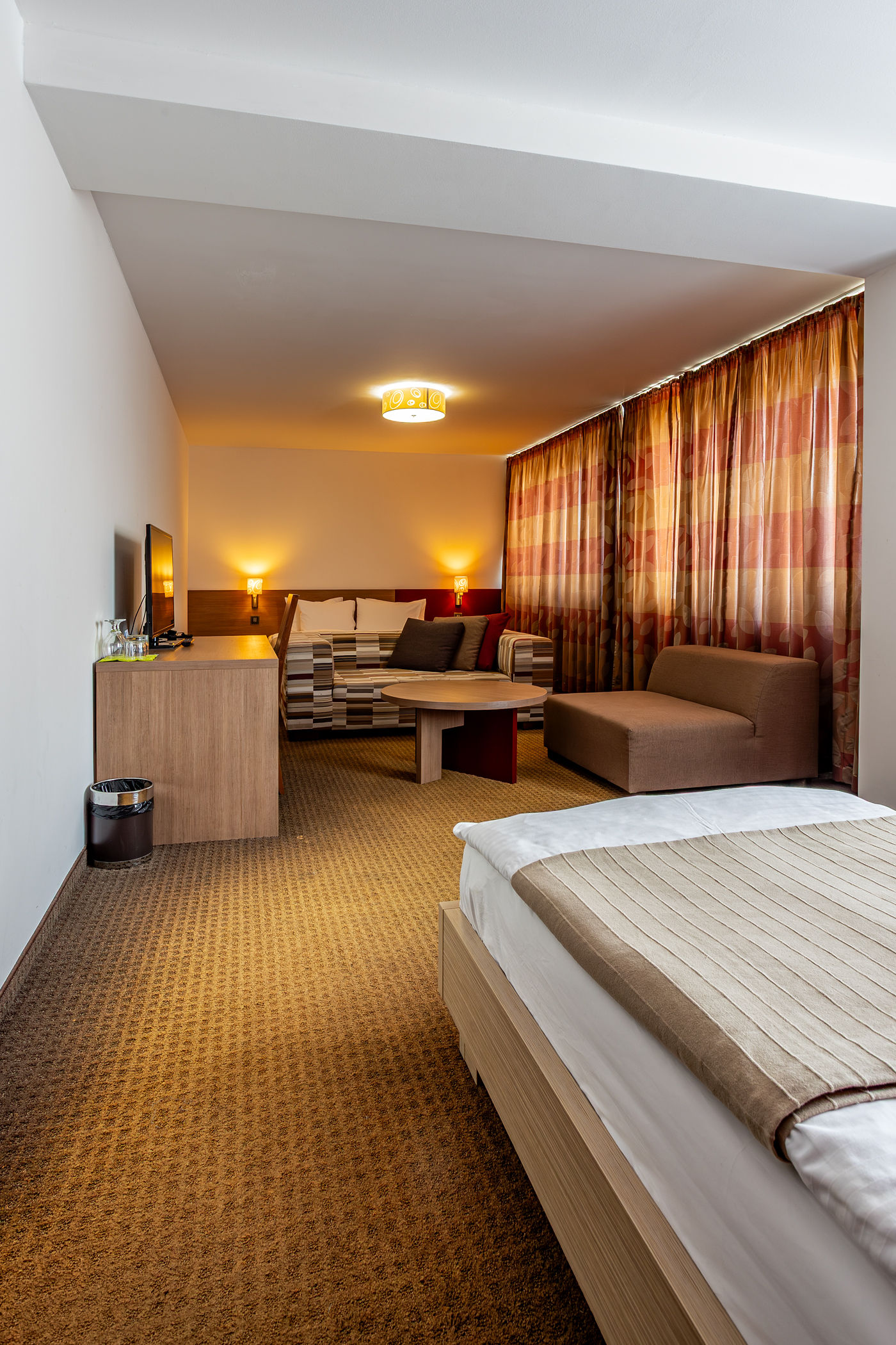 De Luxe Four-Bed Room